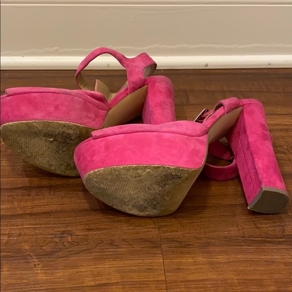 Steve Madden JILLYY Hot Pink Heels - Picture 5 of 5
